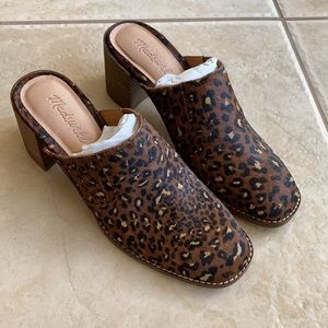 New in box Madewell Carey Mule, Mini leopard calf hair size 7
